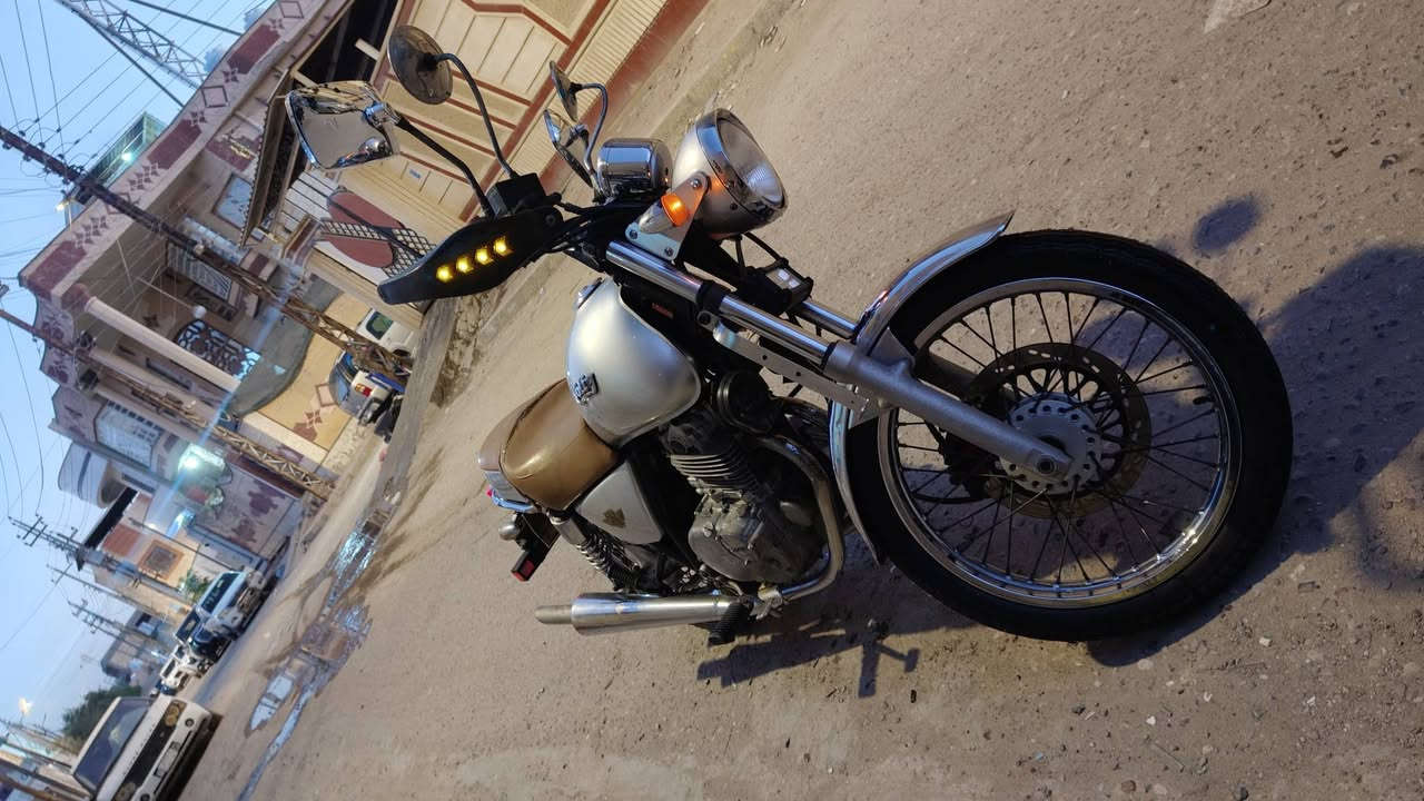 دراجه سوزوكي فولتي مال باله للبيع مرقم بأسمي مديل 2003 مخزن دراجه جاهزه مابيها اي مشكله شغل واطلع تحويل مباشر ماشيه 38000 الف 
لاستفسار ‏‪0772 311 4488‬‏
مكان الدراجه البصره الجبيله 
السعر 15$ ورقه وبيها مجال علما اني غير متواجد على الفيس بوك متوفر خلال النهار فقط
