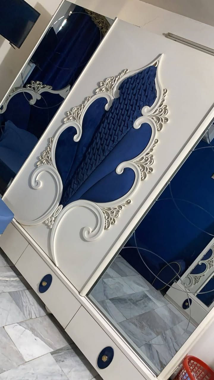 السلام عليكم 
غرفة نوم للبيع تركيا 
للاتصال ***********
