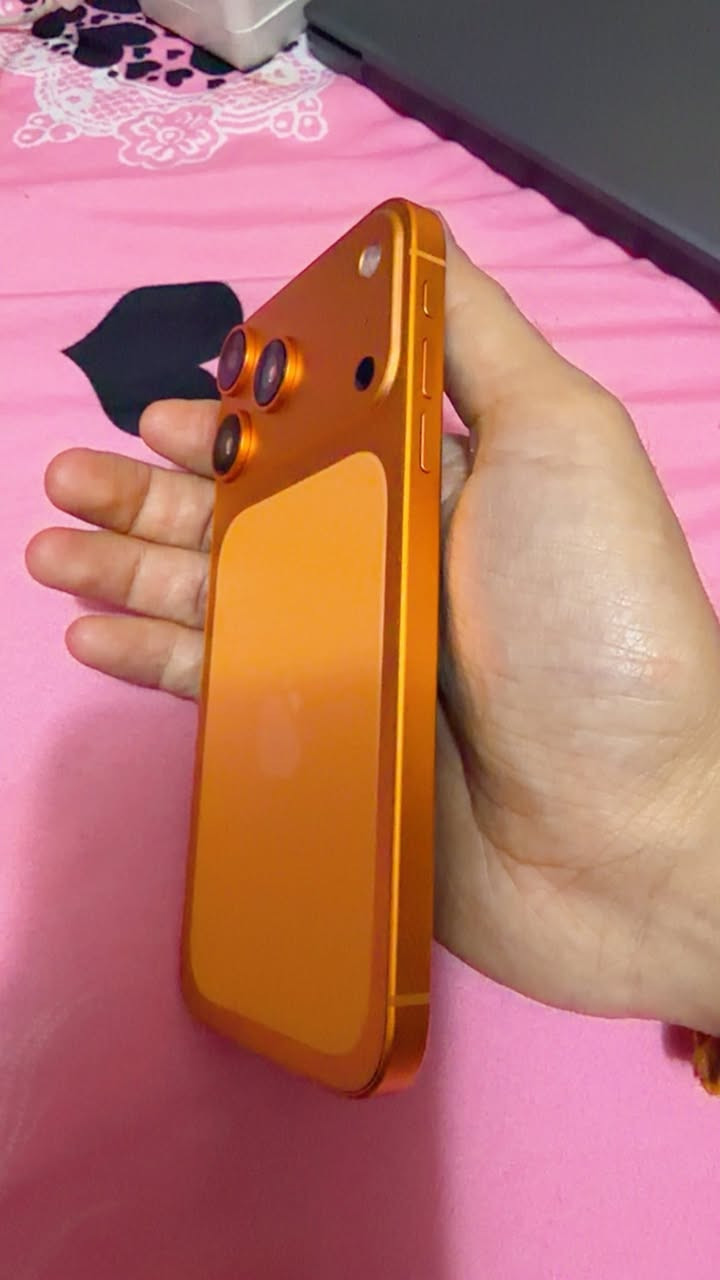 ايفون XR ذاكرة 128
محور شاصي ايفون 17 برو
مبدل بطارية اصلية 100%
الجهاز نظیف وراقی جدا
السعر 250 الف دينار
العنوان /الشرطة الرابعة
رقم الهاتف / ***********
