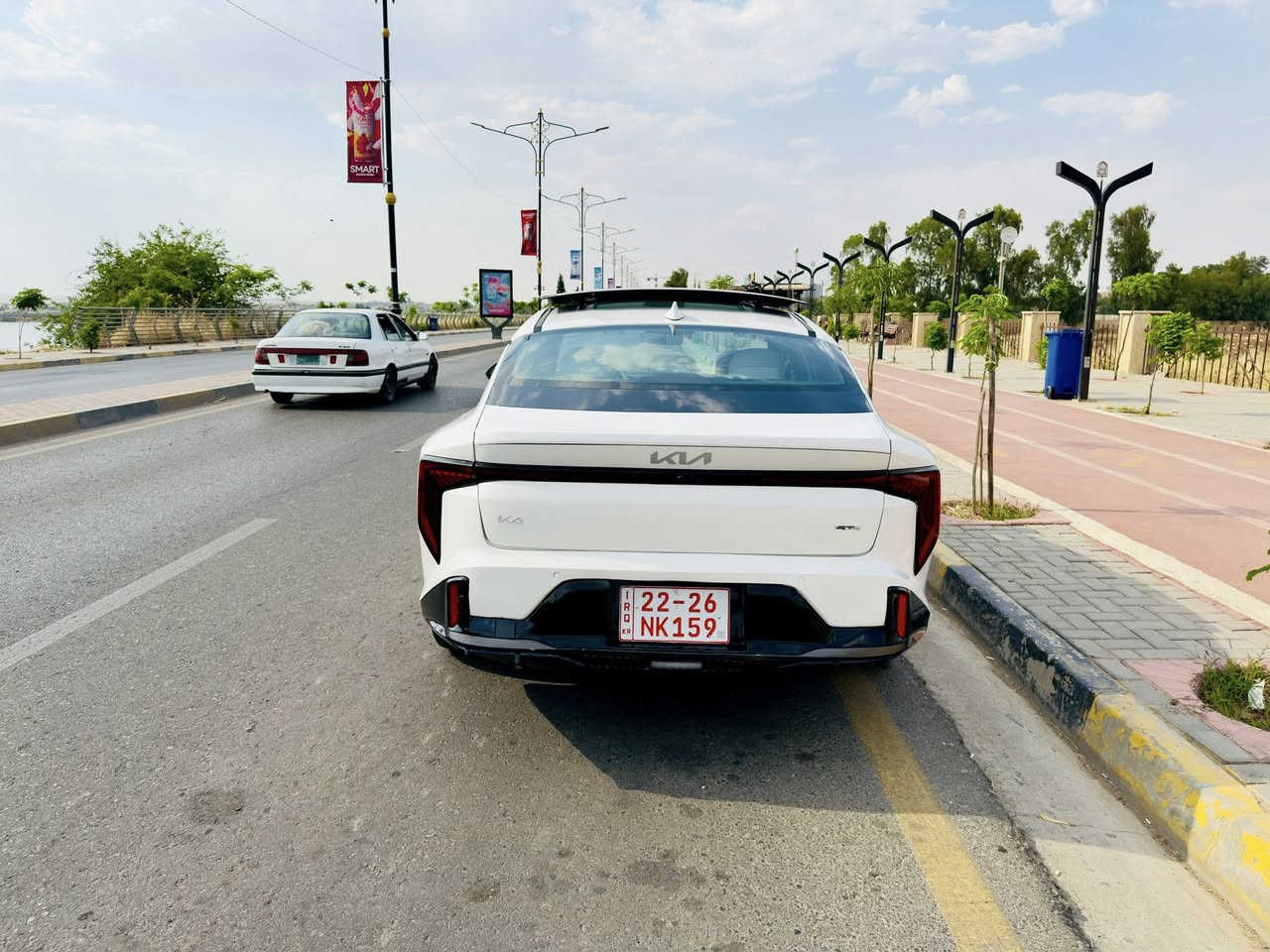 السلام عليكم….K4 GT امريكي موديل 2025
فول مواصفات vip اخر اصدار
محرك16 تيربو 
مواصفات كشنات جلد حار+بار استيرن حار
5 كامرات 360 درجة 
لايت 6 عدسات
بانوراما 
تشغيل بصمه بصمه ابواب تشغيل عن بعد 
انارة محيطية ب دشبول وا ابواب
سستم صوت هارموني يعني شي خرافي
السيارا مفولة للخير بيها هواي مواصفات
الظرر..::
قبغ الصندوق الوجه مالو مصبوغ فقط 
بدون ايربكات كلها شركة
السيارا ماشية4 الف ميل
السيارا بدون رقم تترقم شمالي فقط
سعر السيارا. 185 وبيها مجال شي بسيط
مكان السيارا موصل او اربيل
للستفسار على الارقام 
***********
***********
