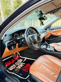 Bmw 520i موديل 2018 ( بانزين ) خليجي بيع او مراوس السعر 155 ورقة وبيها...
