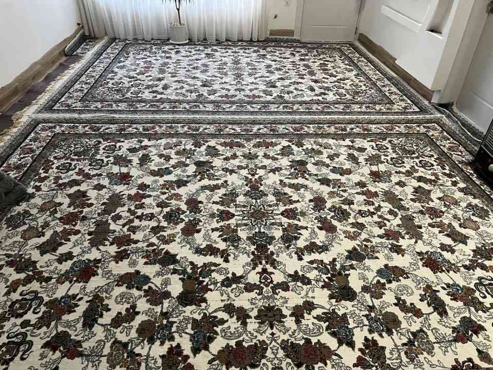 ٢فەرش
٣*٤
١ ساڵ بەکارهاتووە نەشۆراوە ٧٠٠ شانەیە
سلێمانی
***********
