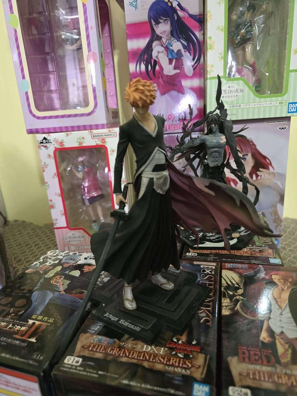 الـ ١١ قطعة المعروضة بالصور للبيع جملة أو مفرد:
✅ المجموعة كاملة: ١٤٠ ألف مع التوصيل.
✅ بليتش/ون بيس: ٢٠ ألف.
✅ ناروتو/دراغون بول: ١٠ آلاف.


**إذا كنت صاحب هذا الإعلان وتريد حذفه لأي سبب، رجاءا أرسل رسالة إلى الدعم الفني**