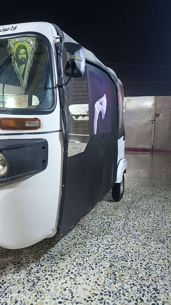 السلام عليكم تكتك 2021 مرقم 
حادثه مثل ما موضح بالصور 
سعر 6,800 بيها مجال بسيط 
*********** مكاني جسر ديالى القديم
