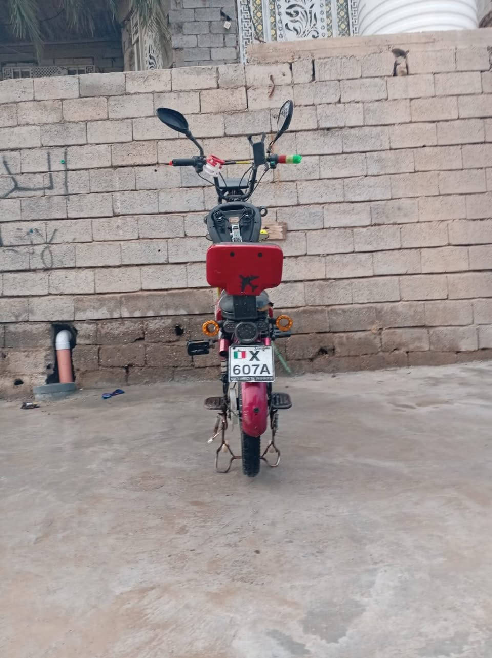 السلام عليكم ورحمة الله وبركاتة شباب دراجه شحن موديل 24دراجه تخبل حلوه كهربائيات شغاله بصمه عدد 2سويجات عدد 2 تشغيل عن بعد كلشي جديد بطاريات بلكارتون جدد يكطع مسافه الدراجه تخبل رايدهه ب180قفل رقمي واتساب فقط***********
