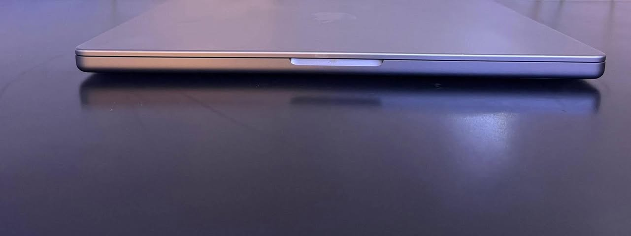 MacBook Pro 2023 14” M2 Pro 

Ram 16 | SSD 1 TB

Battery 94 - Cycle 133

Price : 1.685.000 نهائي 🔒 

***********
