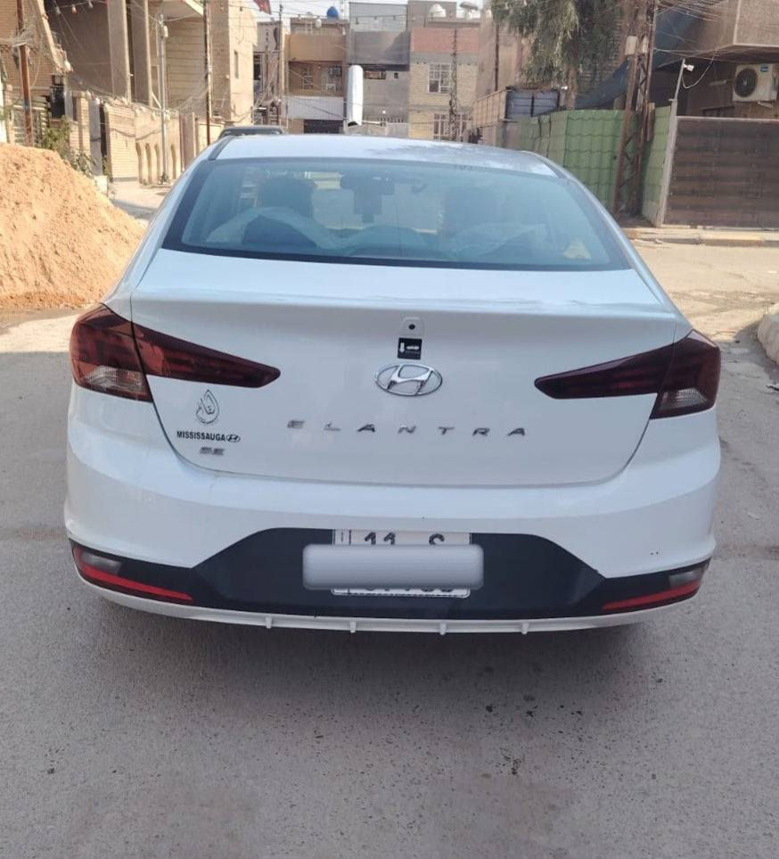 السلام عليكم الانتره 2020 رقم بغداد انكليزي بسمي كفاله عامه من الضربه ولتبديل
كير عادي 7 نمر تخم تاير جديد ماشيه 65 كيلو وليسه ميل مكاني بغداد البلديات *********** للاتصال
