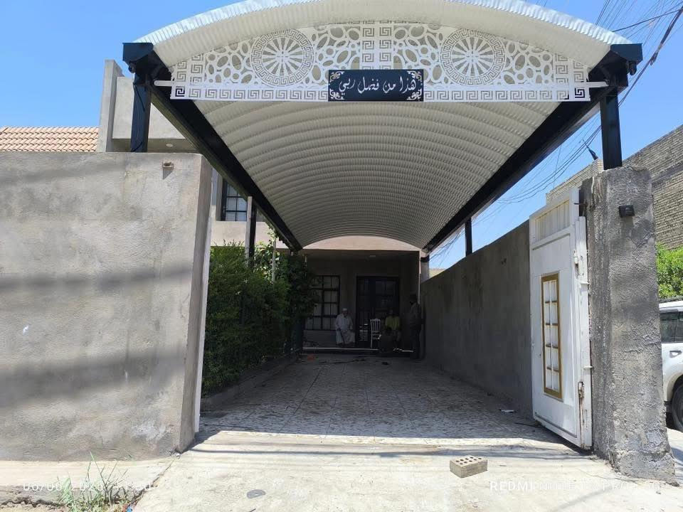 📣 تعلن #شركة أبراج بغداد 
💣سعر المتر فقط 24 ألف دينار بوري 4إنج☀️☀️🌧️🌧️

💣سعر المتر فقط 25ألف دينار بوري   4إنج مغلون 💣☀️🌧️🌧️

⸻

🌟 نقدّم لكم أعمالنا الاحترافية في مجال:
✅ تركيب كافة أنواع المظلات الحديثة (الكيسبان)
✅ تغطية الجملونات الحديدية
✅ مضلات سيارات، حدائق، بوابات، ممرات
✅ تغليف احترافي لجميع الدوائر والمؤسسات الحكومية (مستشفيات، مراكز، مدارس…)

⸻

🛠️ تفاصيل المواد المستخدمة من قبل كادر شركة  الروعة

1️⃣ كيسبان بسماكة 0.5 ملم – عازل لأشعة الشمس والحرارة
2️⃣ بوري مغلون:
• 3 إنج بسمك 1.3 ملم – السعر 23 ألف
• 4 إنج بسمك 1.5 ملم / 2 ملم مضغوط – السعر 24
.4إنج بسمك 2ملم /2ملم مضغوط-السعر 25
3️⃣ ساقية مغلون مقاومة للصدأ
4️⃣ 🔌 هدية: إضاءة LED مجانية مع كل تركيب

⸻

📌 ملاحظات مهمة:
• المساحة أقل من 30 متر تُحسب بالقطعة وليست بالمتر
• العمل بإشراف كادر هندسي وفني متخصص
• ضمان فعلي لمدة 10 سنوات على الثبات والقوة والمتانة
• نغطي جميع المحافظات العراقية
• أعمالنا متوفرة أيضاً في نظام الساندويج بنل – السعر 30 ألف
• مضلات هرمية بتصاميم عالية الجودة واحترافية مع ضمان 5 سنوات

⸻

📞 للتواصل والاستفسار أو الحجز
***********
واتس***********

📍 خلي مظلتك علينا، والظل المرتب عليك 🌤️
#مضلات #كيسبان #مضلات_سيارات #مظلات_بضمان #مظلات_فنية #مظلات_مقاولات #مظلات_عراقية #عرض_خا
