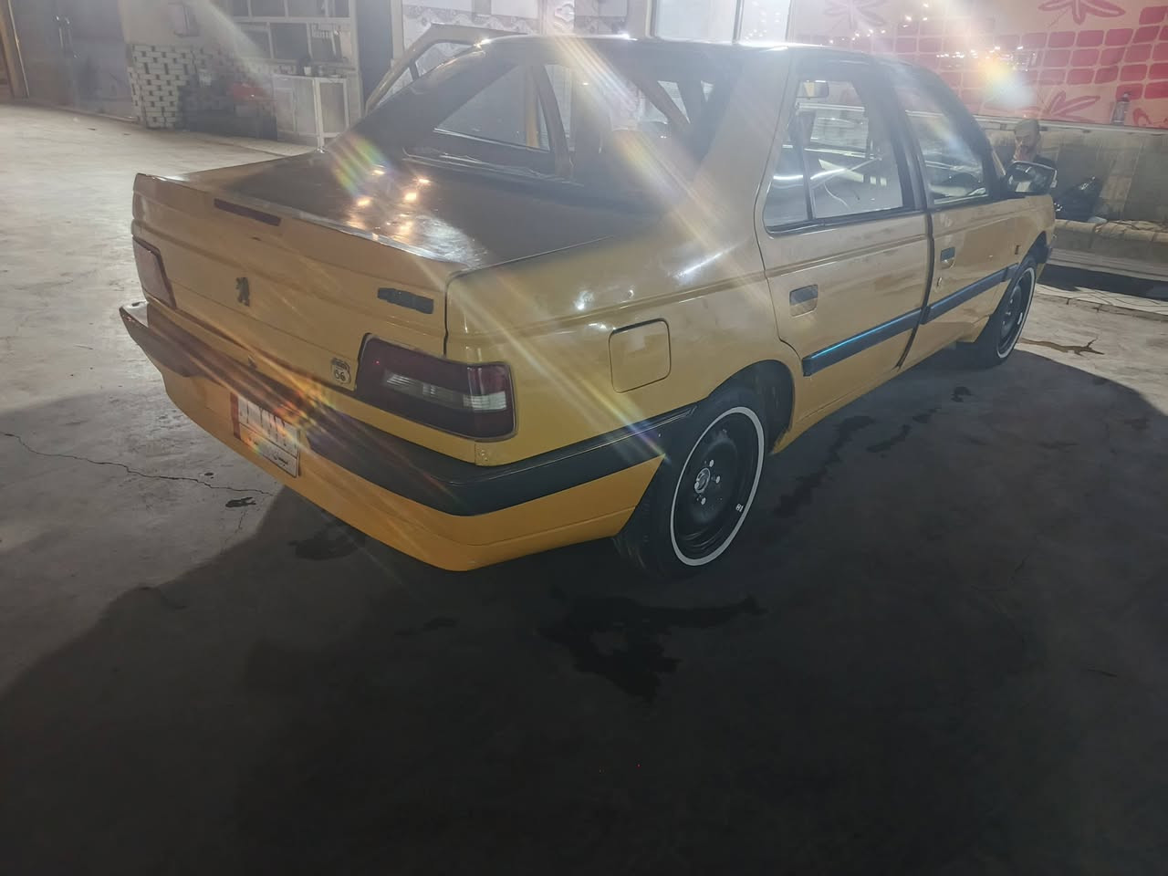 بيجو ٤٠٥مكفوله مديل ١٢ملكوطه  سياره مكينه كير تبريد جاهزه رقم نكليزي بعده بل مرور تخم تاير ألف مامطلوبه حديدية جاهزه طوبه ترايك وين مايعجبك   سعر٢٨د مكانه العمارة المركز *********** واتساب موجود@@@
