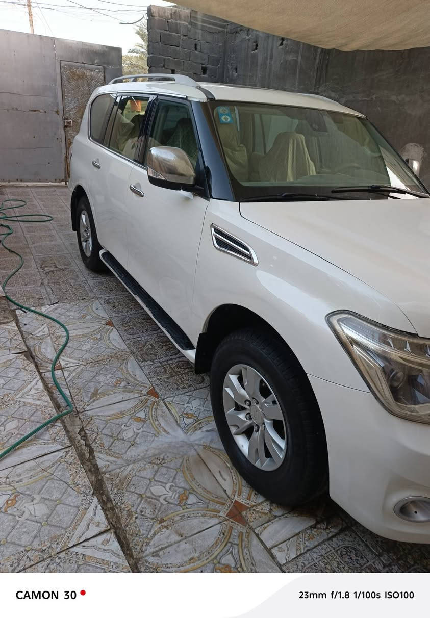 باترول ٢٠١٣se رقم مميز بصره صبغ عام سبب التكشير كير محرك تايرات حداديه كله جديد السعر ٢٣٠ مكان بصره  ***********
