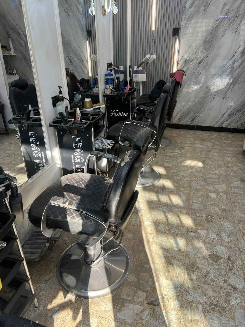 4 كراسي للبيع. نص عمر. مع عرباين نضيفات عدد ٣
رقم ***********
