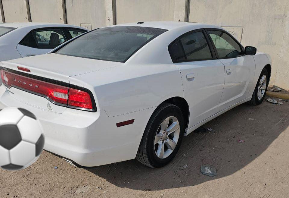 ياالله اخوان سيارة جارجر 2013 كصة جنطة فول فتحة شاشة جبيرة تدفئة كشن تبريد تخم تاير حدادة كلة على الشرط متومة رقم وسنويةوكالة  شرط اصلي محرك كير السيارة جديدة كلش ماعدة الكصة السيارة ماشية 83 حقيقي السعر 52 وبيها مجال العنوان البصرة والله يرزق الي ياخذها احتمال راح  بسجلونهن الله يرزق الناس  وات ساب ***********
