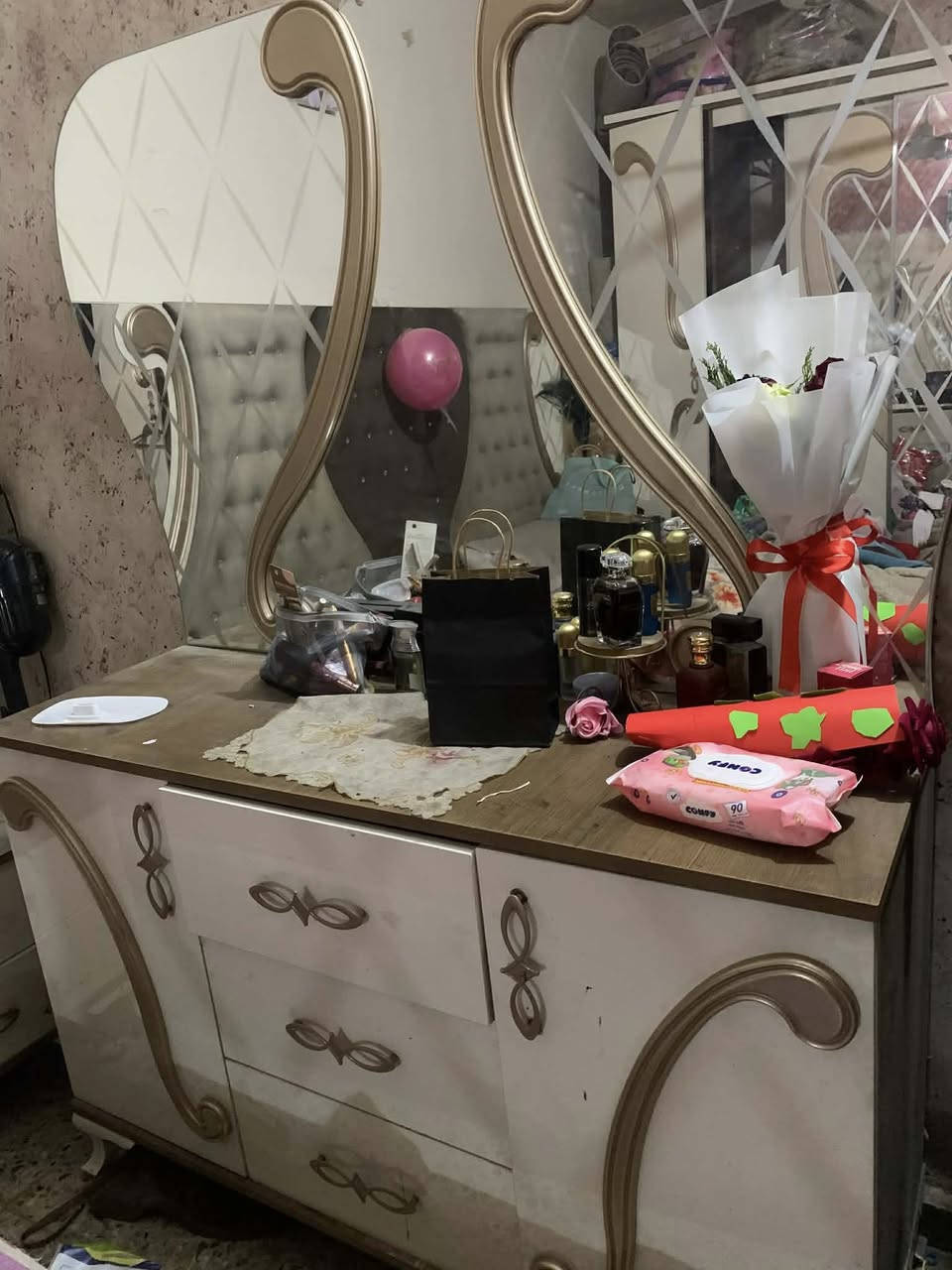 للبيع غرفه نوم تركي سبع قطع تركي بيها ضرر سلايد الكنتور وسلايد مجرات مال ميز الصغير سعر قفل قفل قفل قفل 275 عنوان حي اور ورة حسينية المصطفى ب٥ شوارع إذا شراي اتفضل خاص وسعر قفل@إشارة


**إذا كنت صاحب هذا الإعلان وتريد حذفه لأي سبب، رجاءا أرسل رسالة إلى الدعم الفني**