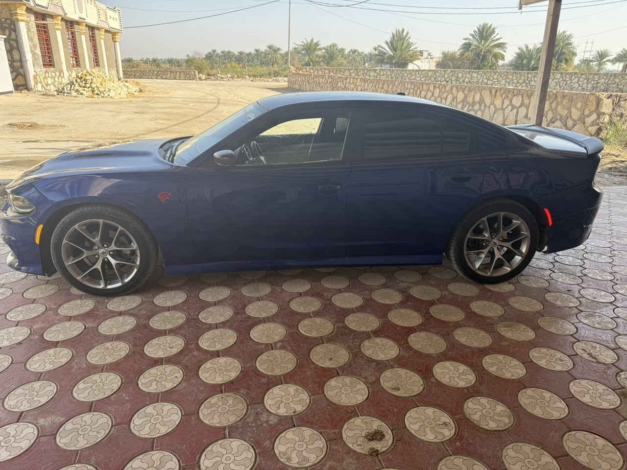 جارجر 2021 اصل شرط مرمزه ٢٠٢٢ رقم بغداد انكليزي تحويل مباشر سنويه وهزه ورقم كله جديد 

سنويه وهزه ورقم كله جديد 

ماشيه ٣٦ الف حقيقي فقط 
 
حادثه مرفق بلصور 

الحادث جاملغ وبنيد 

والجاملغ الثاني بي بارد بدون صبغ 
بدون اي دواخل 

سياره فول عدا السلايت كشن حضن
 
مكينه 3600 

شاشه جبيره 

حساس خلفي 

شفتات ستيرن 

رادار جانبي 

نضافه السياره ١٠٠/١٠٠ جديده بمعنى الكلمه 
جاهزه كير مكينه حداديه تخم تاير تبريد كله بشرط
 
السعر  ١٥٨ وبيه مجال بسيط بيع 
فقط اي استفسار ***********
