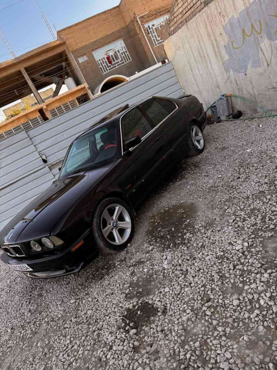 @الجميع السلام عليكم بي ام 525مكينه. كير. جدد حداديه خير. من. الله رقم بغداد دولي اصل 25 سياره ماعايزه شي تعمير كله جديد السياره متعوب عليه تبريد شغال. سنتر شغال لايت زنون ويل هامان جديد السعر ٥٨ بيها مجال حك جيه. الرقم *********** اخوان كل شي اكو بالسوك ورا النظافه والسياره جديده ما ناقصها برغي بيع فقط مكلف بالنشر التواصل على الرقم مكان السياره نجف
