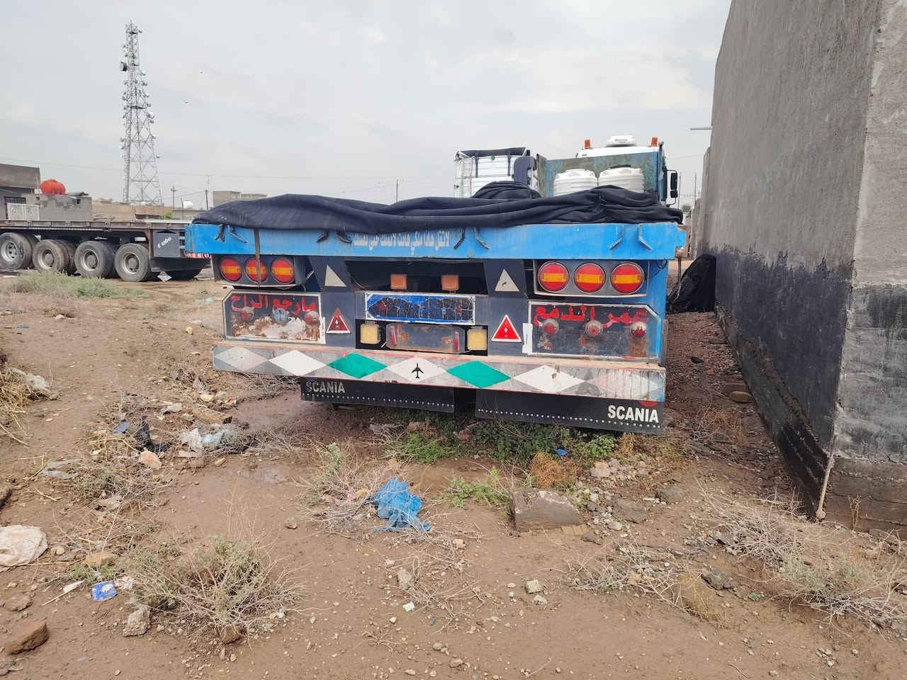 السلام عليكم عربانه حداديه للبيع 12/30 السعر 60ورقه وبيها مجالمكان بغداد ابوغريب للاستفسار الاتصال على هاذا الرقم *********** /***********
