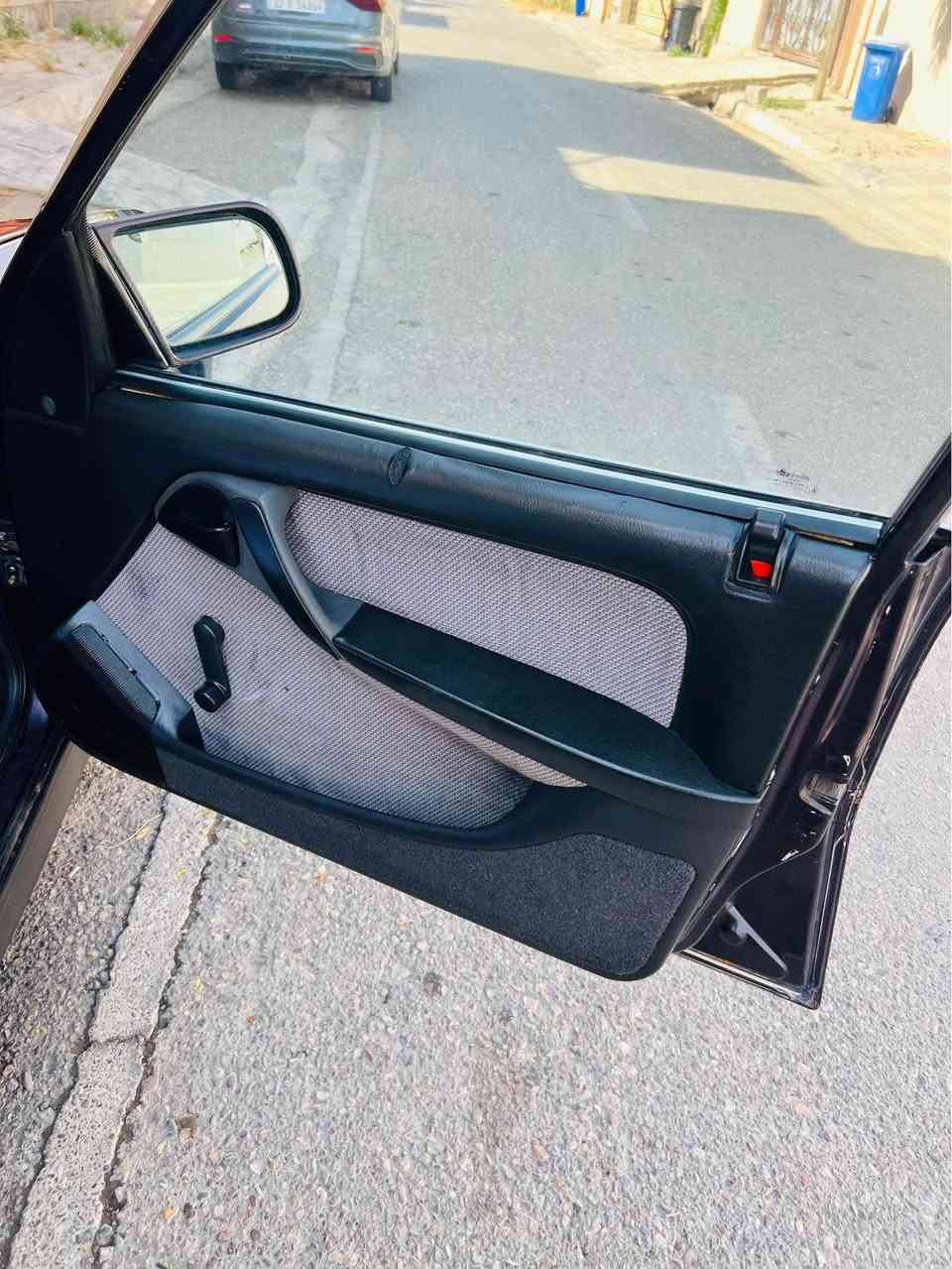 اوميكا موديل ١٩٩٢ 🚗***********
محرك ٢٠ بيلادي كيرومحرك شرط صدر جديد سعرها ٤٥ 
تاخم تاير جديد كهربايت كامل شغال 
سيارة رقم مشروع وطني بسمي كلة جديد بيها كوبون بنزين
سيارة كلير عام الجمالية مابيها اي ضرر 
داخل نضيف كل جسمها بشرط 
مكاني كركوك روناكي كركوك, العراق
