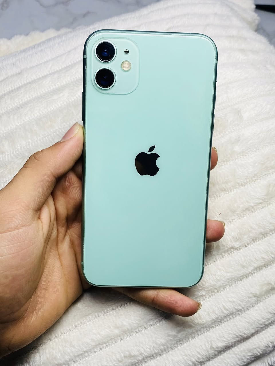 سلام عليكم
ايفون 11 عادي للبيع 
ذاكره 128 
بطاريه 78 قطاره بل شحن شرط 
تك سيم 
الجهاز نورمال شرط فقط مبدل ضهر 
نضافههه فوللل كدام العين 
ملاحضه الجهاز مستبدل ضهر فقط 
السعر ب 230 وبي مجال بسيط للشري المو شرراي ـلا . يراسل ولا بخابر 
رقمي***********بي واتساب ومتواجد خاص ب اي وقت
