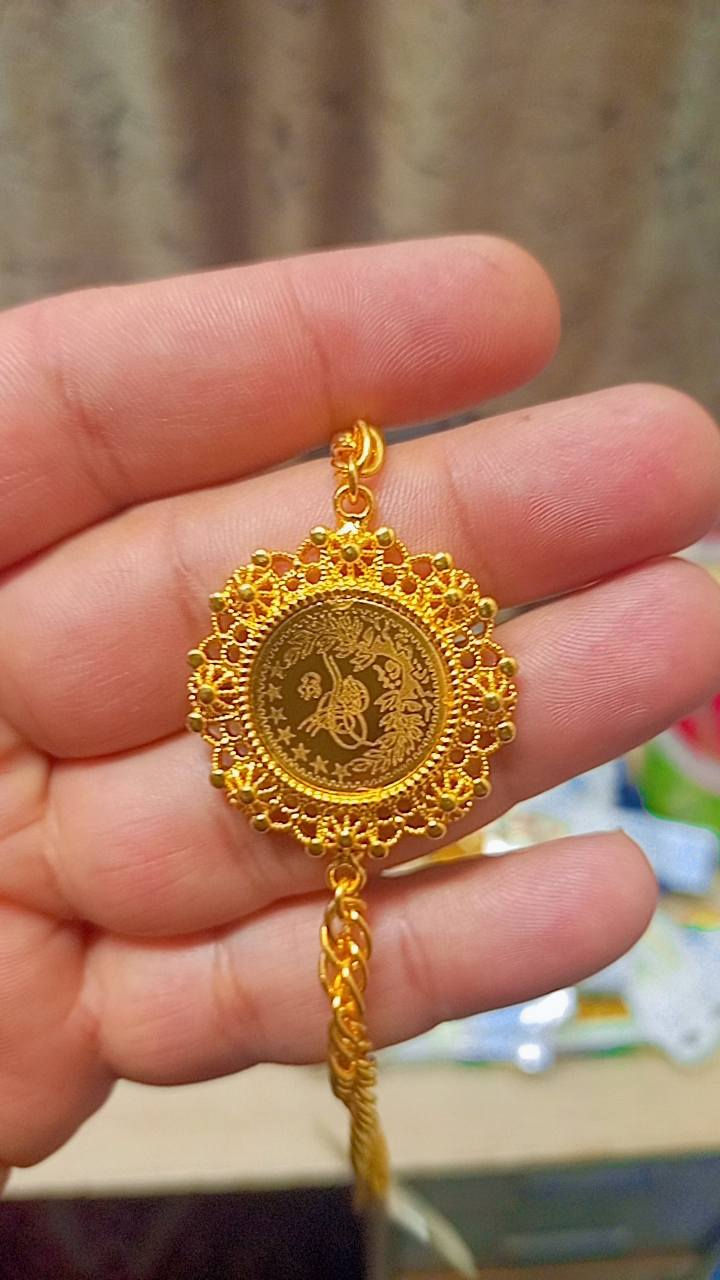 ذهب برازيلي اسعار رخيصه خاص ta26973يوزر التيكتوك نفتح بي لايف يوميه


**إذا كنت صاحب هذا الإعلان وتريد حذفه لأي سبب، رجاءا أرسل رسالة إلى الدعم الفني**