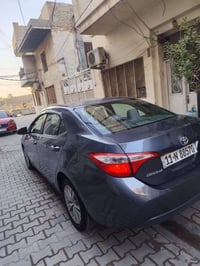 كورلا 2015 امريكي حادثهة خلفي باب وجاملغ عكس السائق وبيهة مكانات صبغ ج...