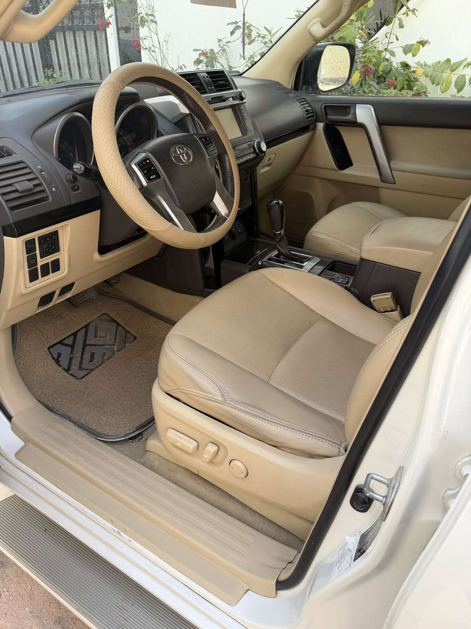 موديل 2015 بأسمي رقم بغداد ماشيه 104 ساز سياره على وضع الشركه بيه بارد قليل باب ورى الصدر فقط والباقي مكفول كشر محرك كير دعاميات كفاله سعرها 320 مجال قليل مكانه كربلاء ترهم مراوس


**إذا كنت صاحب هذا الإعلان وتريد حذفه لأي سبب، رجاءا أرسل رسالة إلى الدعم الفني**