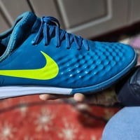 قياس ٤٤ • للبيع • خاص