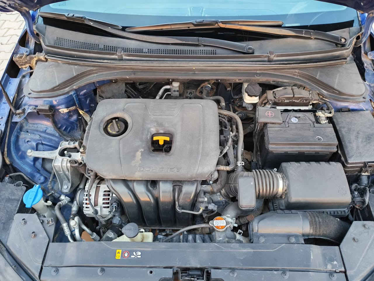 السلام عليكم 
رمضان كريم وتقبل الطاعات 
النترا للبيع او مراوس حسب القناعه موديل 2019 لو حبري السياره جديده جداً مكينه 2000 دوش كير اي تي كفاله كير مكينه تبريد تدفئة نص مواصفات ضرر السياره كلير البنيد والجاملغ الامامي بدون ضرر شرط السونار بجم كبس دواخل جدد 
رقم بغداد سنويه باسمي لغايه 2030 مكانها بغداد الحسينية ما الراشديه 
السعر 127 بيها مجال جداً بسيط 
الاتصال 
***********
