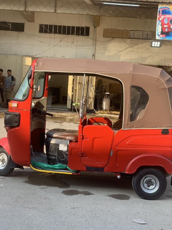 سلام وعليكم شباب تكتك للبيع موديل 22 شهر 11 رقم اوسنويه تحويل ثاني يوم كفاله عامه الشراي ينتصل ***********
