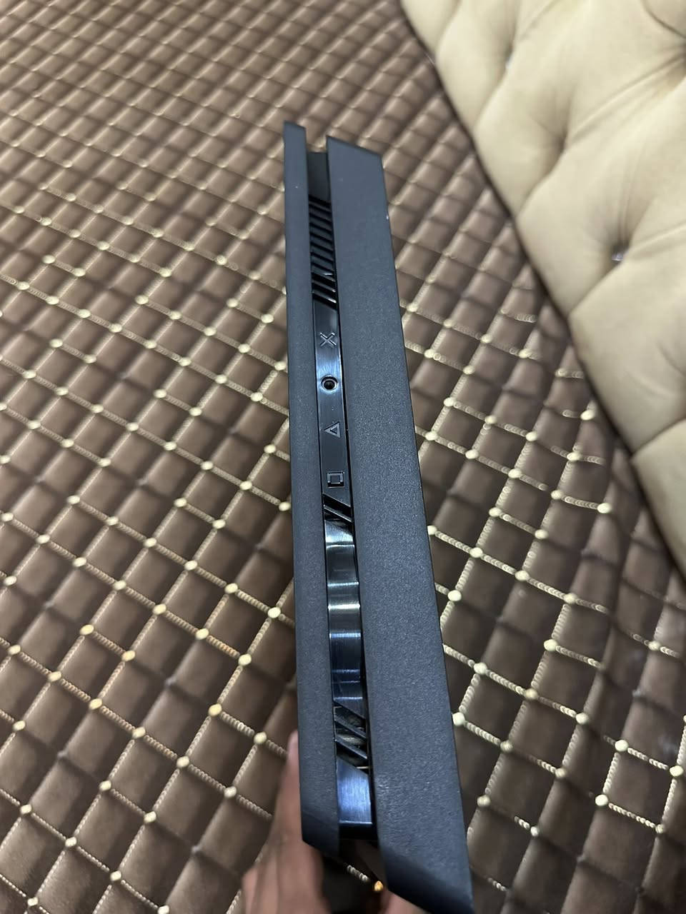 بلي فور لك ستيكر ما مفتوح ستوني ماخذه قبل 20 يوم سعره 250 وياا قرص جي تي 5 نضام 13.00 مساحته 500 كيكه مكاني النجف


**إذا كنت صاحب هذا الإعلان وتريد حذفه لأي سبب، رجاءا أرسل رسالة إلى الدعم الفني**