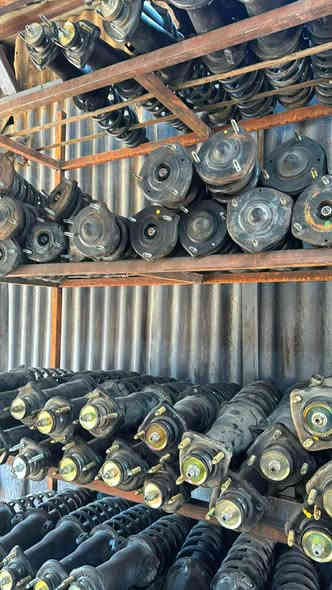 متوفر ادوات (ملكة )
 العنوان كربلاء الحسينية -صناعي العطيشي 
***********
***********
