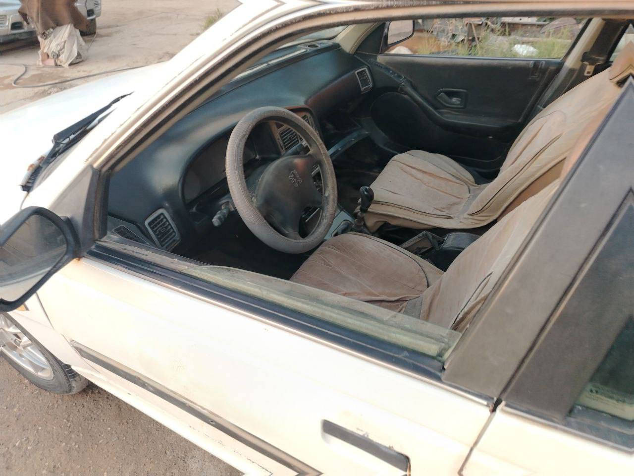 السلام عليكم ورحمه الله وبركاته مساء الخير 

المتابعي الاعزاء 
مجموعه سيارات مناسبة للناس للفقراء 
الناس الي تريد تعيش 
سيارات كير ومحرك خير من الله 
يبقى الكشر شوفت العين 
اسعار مناسبه   
سمند 
بيجو 
بيجو 
بيجو فرنسي
المكان/واسط الكوت قرب بوابه الكوت بغداد 
الاتصال 
***********
***********
