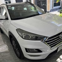 سياره توكسان خليجي  موديل ( 2020) الشكل القديم المرغوب  فوووول مواصفات...