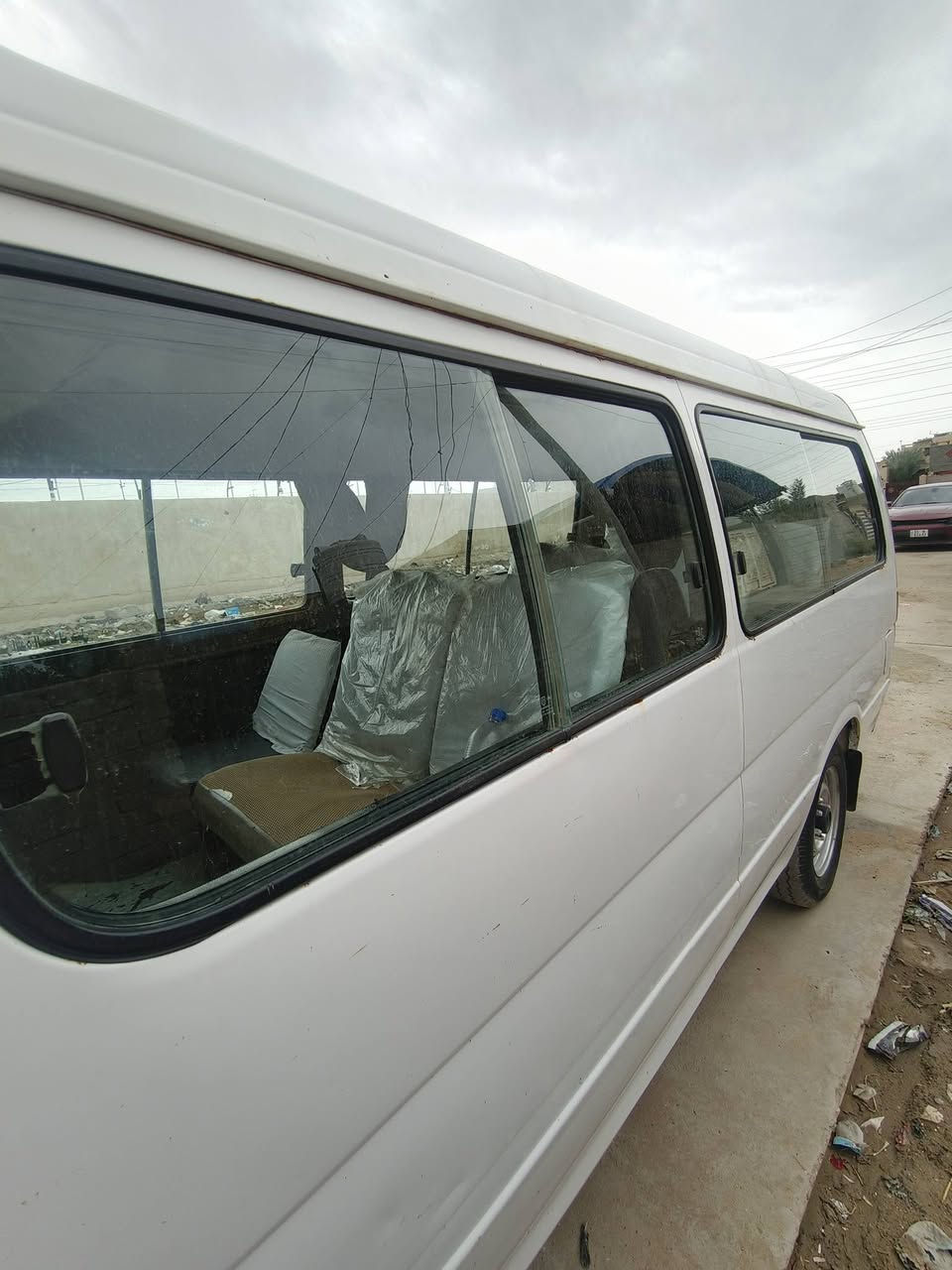 السلام عليكم
جنبي اجوان 2014    موصليه موصليه 
السيارة  جاهزة مكينه حداديه اكسن باور  كهربائية باتري جديد زوج تايرات جدد.  السعر ب 38وبيه مجال مكاني ذي قار  ***********
