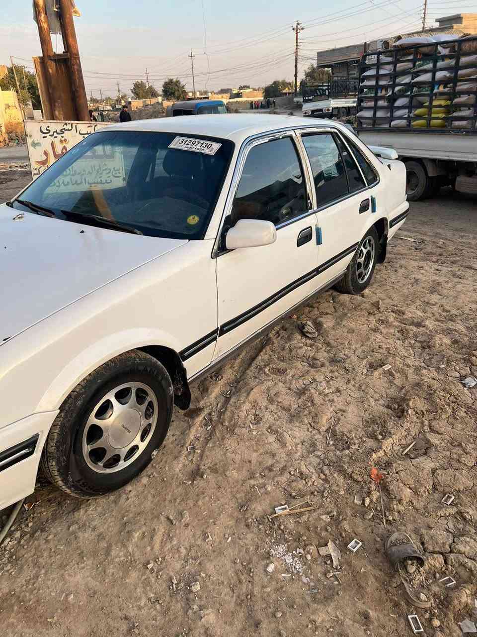 السلام عليكم برنس للبيع موديل 1995 سعر ٣٨ مكان ابو غريب ***********
