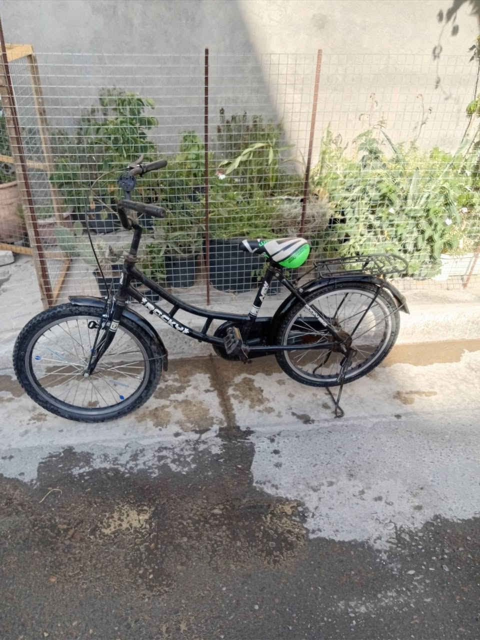 سلام عليكم مبرده برفاب جديده نضافه 100/100 سعر 100 وبي مجال
بايسكل حجم 20 سعر 45 وبي مجال مكاني زعفرانيه اربع شوارع


**إذا كنت صاحب هذا الإعلان وتريد حذفه لأي سبب، رجاءا أرسل رسالة إلى الدعم الفني**