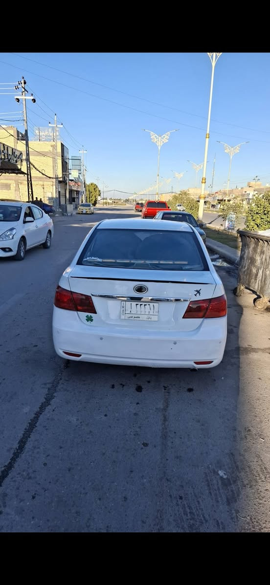 السلام عليكم سيارة  BYD /G3 كير عادي
محرك كير تبريد كفاله رقم بابل انكليزي بااسمي
حساسات شاشه تحكم ستيرن فتحه قمارة تشغيل عن بعد
السياره مناقصه شي نهائيا ضربتها جاملغ وباب خلف لصدر
سعرها ب54 وبيها مجال بسيط بيع فقط
مكاني كربلاء
رقمي ***********

