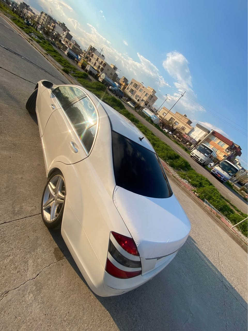 مارسدس بينز ٢٠٠٨
S350
شه ش پستؤن مرغوب
فول موصفات
دوو به يه 
ساغه سه ياره كه 
هه موو گيانى به شه رت 
٤ پارجه ى بوياغه 
دواى ده عمى هه يه 
سه ياره كه له سليمانييه  
سعرى ٦٠ $ معامهله 
ژم ***********
زم ***********
ئالو گؤريش ئه كه م له سه ر دل گرتن السليمانية, العراق
