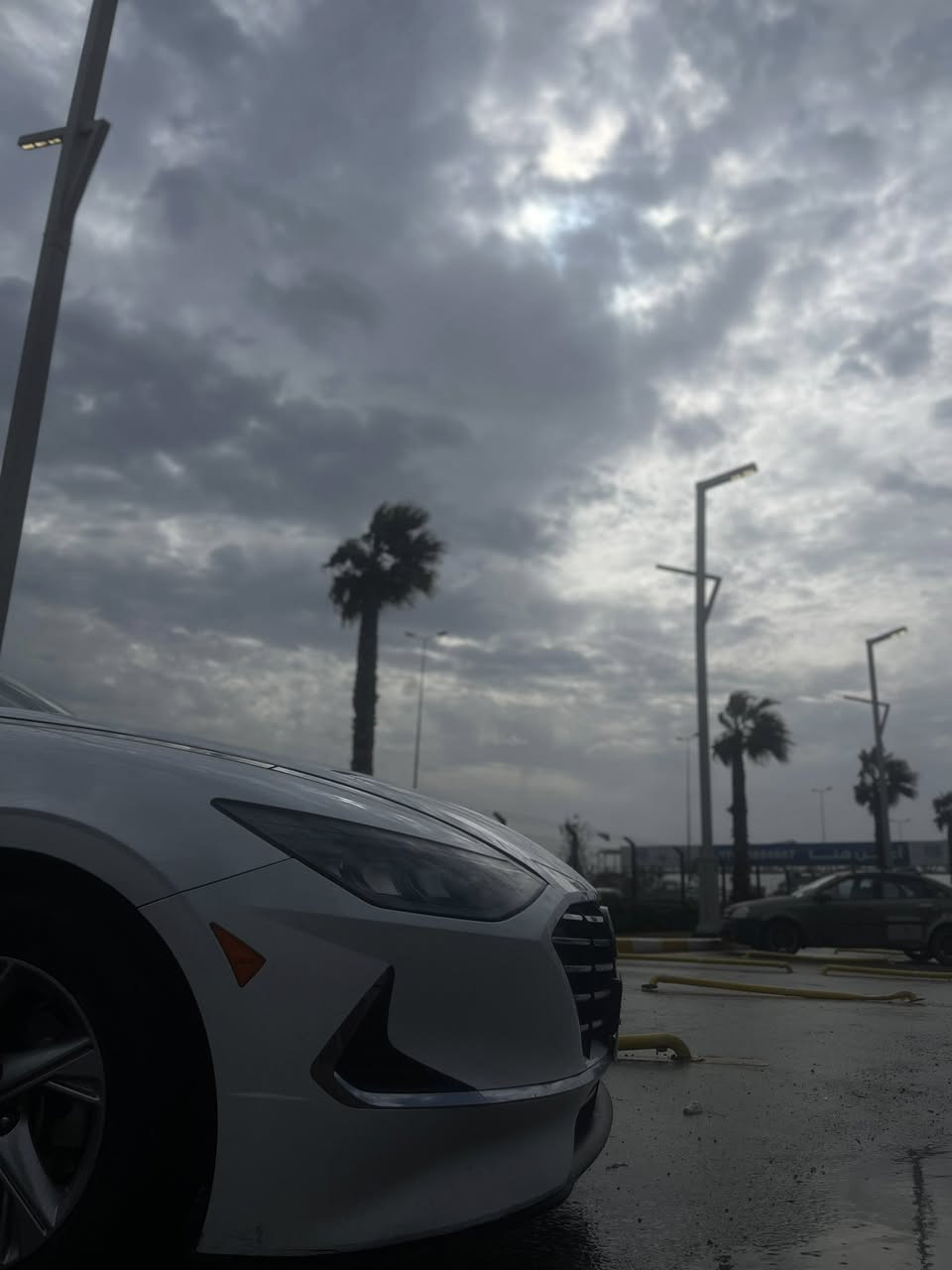 السلام عليكم
سوناتا ٢٠٢١
امريكي ضرر خلفي جنطه وطرف الجاملغ بس صبغ
وبيها صفحه السايق من امريكا كلير منعدى الجاملغ الامامي بجم كبس
مواصفات السوناتا العاديه 
صور الحادث والتصليح مالتها عندي اني مستوردها على ايدي 
السعر ١٥٠ وبيها مجال
***********
بغداد الغزاليه
ماشيه ٧٨ ميل
