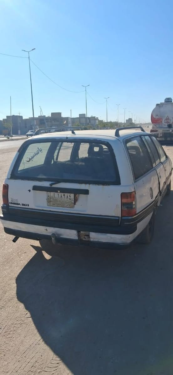 سلام عليكم اوبل البيع بدون راعي
نضيفه كهربيات كله شغاله
*********** مكيه خير من الله
