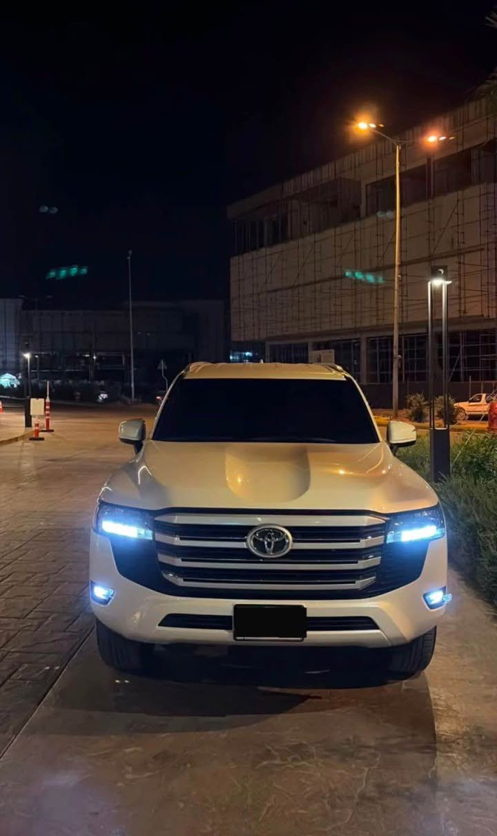 TOYOTA land  cruiser/2025/
v6 GX/ 5000km ڕۆ شتــــوە 

‎کتــابی جام ڕەشی ســاڵێکی لەگەڵە 
کامل کوشنو گاعی بیلادی بۆ دانراوە 
سەیارەکە یەک دەستە دینار مەسروفی نیە 
بەناوی خۆمانەوەیە 
شوین سلێمانی
*********** السليمانية, العراق
