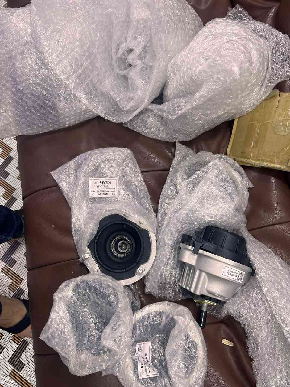 وصول دعاميه كديلاك CT5 AND CT4 سبورت دبلات اماميه وحلفيه حداده عامه فلاتر شوته برده اماميه للتواصل ***********
