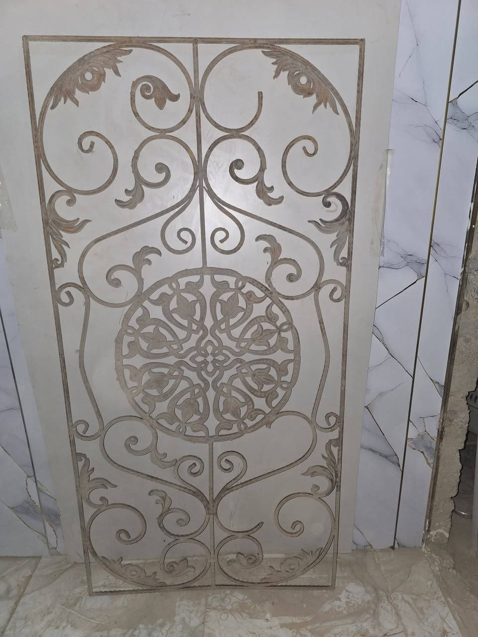 نقش ايراني الثامن سامراء ***********
