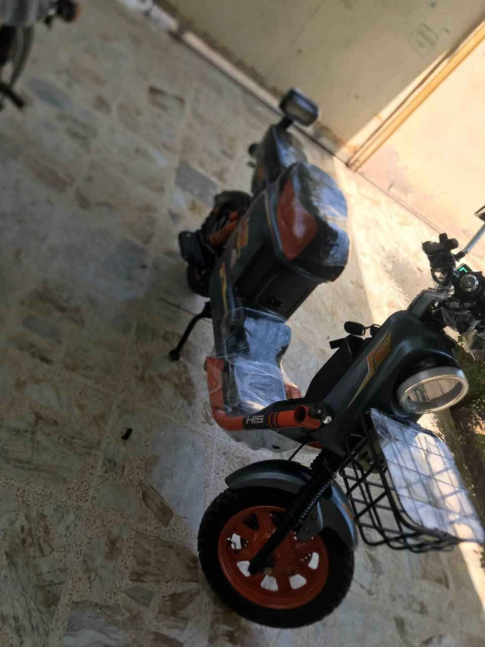 السلام عليكم  دراجه شحن للبيع  حجم كبيرر HIS دراجه فول. وبطاريات مال شركه سعر 425بيه مجال.  مكان ديالى بعقوبه ///اتصال ***********🔥
