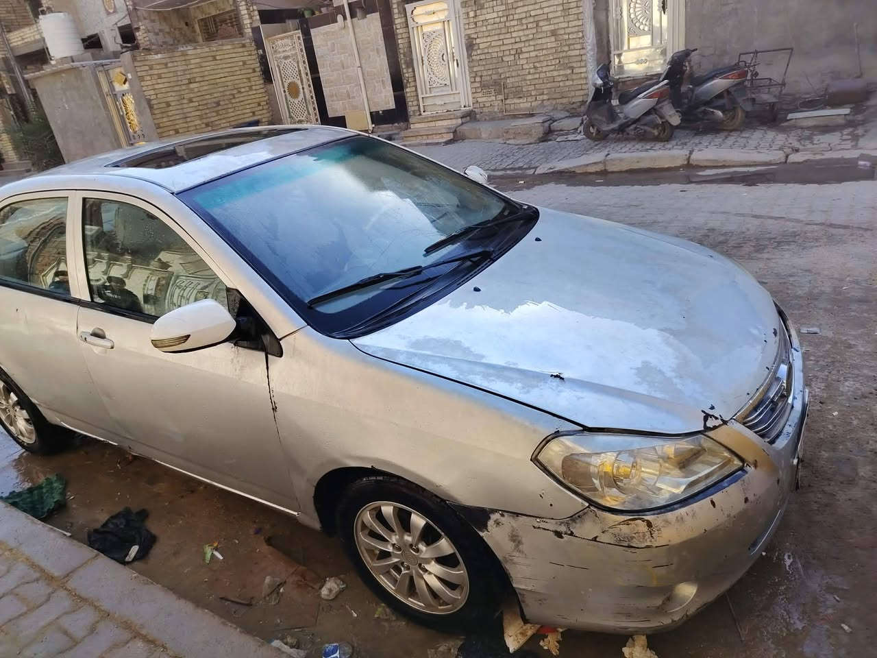 سياره بي واي دي جي 3 موديل 2013 محرك كورلا كير الاماني السعر 40 وبيه مجال بسيط رقم ***********
