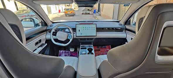 مرحبا
عندي جيتور داشينك ٢٠٢٤ للبيع
لون ابيض
رقم بغداد
فول مواصفات 
محرك ١٦٠٠ 
 ماشيه ٤٦ الف 
بسعر ٢٥ مليون وربع
