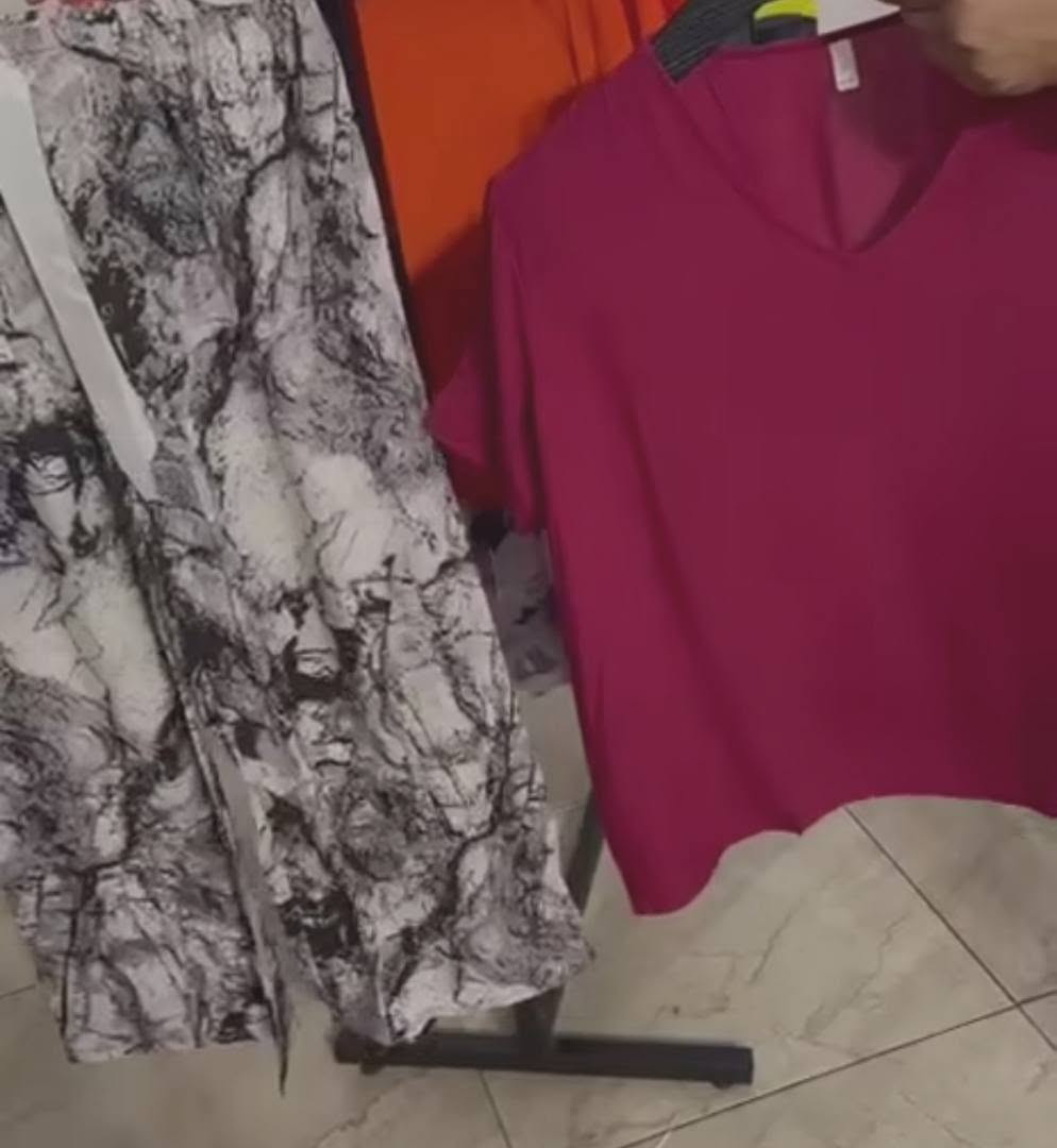 تراك الكشمير قالب راهي وعريض كلش يلبس قياس خاص بسعر ٨الاف فقط


**إذا كنت صاحب هذا الإعلان وتريد حذفه لأي سبب، رجاءا أرسل رسالة إلى الدعم الفني**