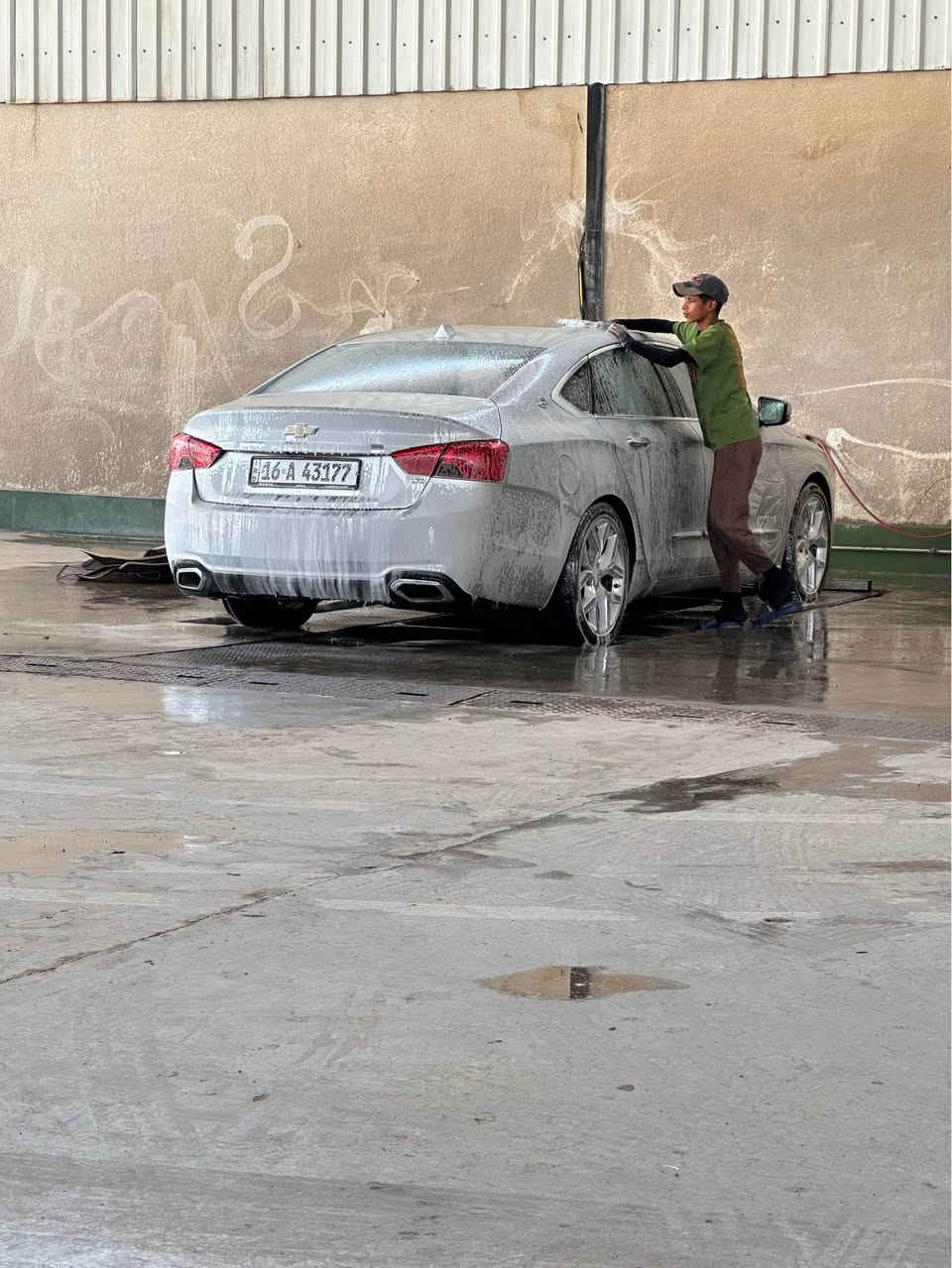 امبالا LTZ فول للاخير 
بانوراما 
رادارات 
حساسات خلفية 
كاميرات دوارة
شاشة قاصة
تبريد قطعتين 
محرك 3600
تبريد ثلج ❄️ 
محرك لامفتوح ولامبدل بساتم اكاديا بلادي

وبيها مجال جداً بسيط 
حادث خفيف بدون عابر جاملغ جهة السايق 
دواخل جلد 
تدفئة كشنات وتحكمات فول

 السعر 135 السماوا, المثنى


**إذا كنت صاحب هذا الإعلان وتريد حذفه لأي سبب، رجاءا أرسل رسالة إلى الدعم الفني**