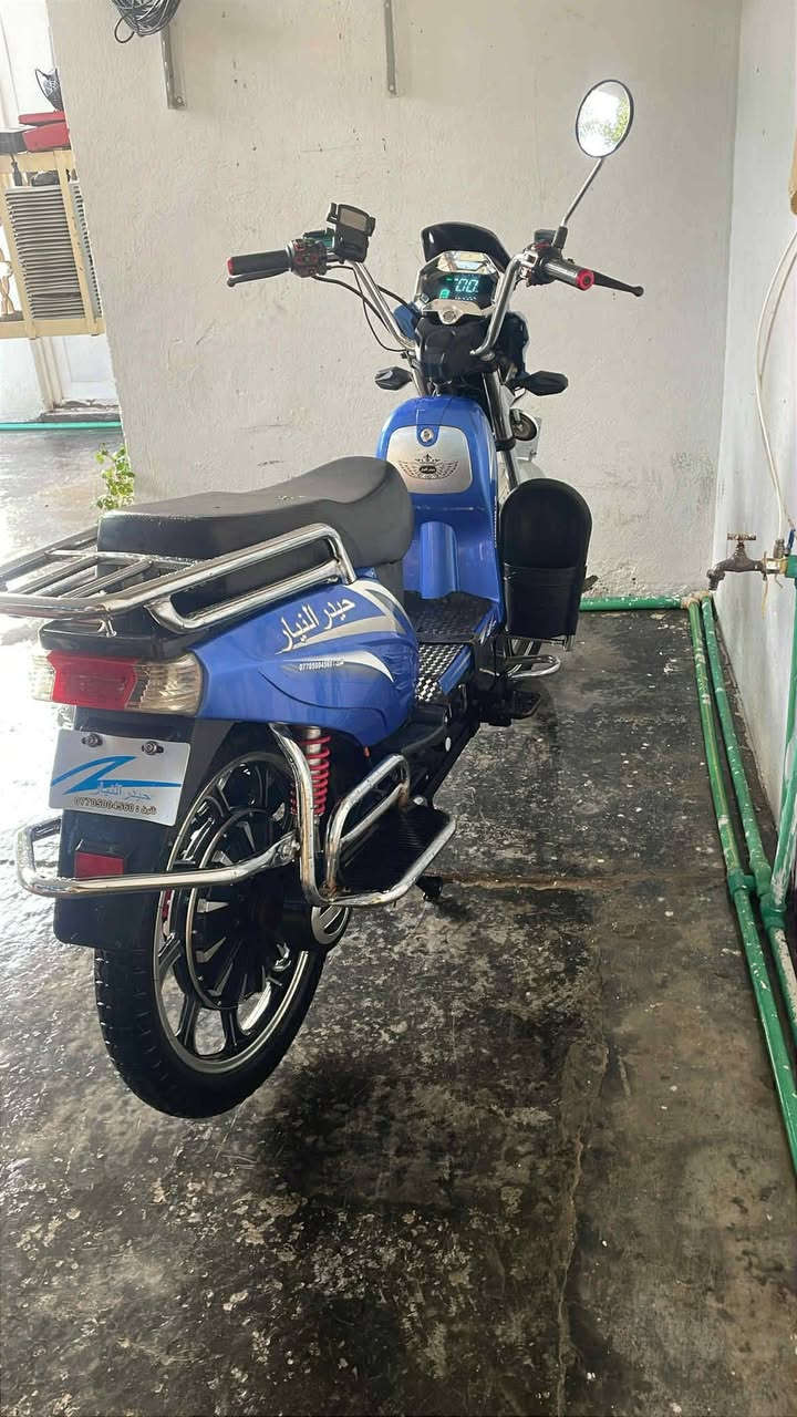 سلام عليكم  دراجه هارلي موديل 24 جديده شركت حيدر كلش نضيف وجديده. وكهربيات. وبصمه كله  ع فحص. جرص انذار تشغير ع بعد كلش كله فخص. +جبلي شركه الخواين موديل 24 بصمه  جرص انذار بطاريات ع فحص درجاجه نضيف كله فحص.  +هنا توصل ***********
