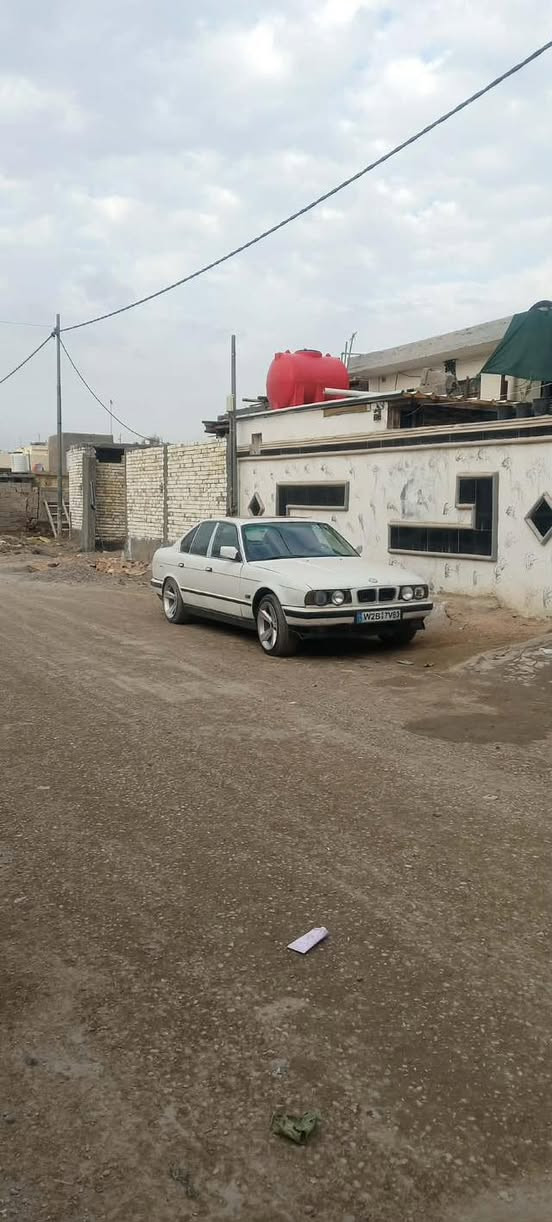 السلام عليكم للبيع بي ام ٥٣٥ رقم بغداد حازم ثالث وكاله وايمت ميعجبك سياره حلوة وخير مه الله كير اوتو 
مكينه بيها يطق بجم عريض فتحه مكاني بابل جبلة سعر٣٢ وبيها مجال 

‭٠٧٨١ ٣٦٦ ٤٢٧٦‬
