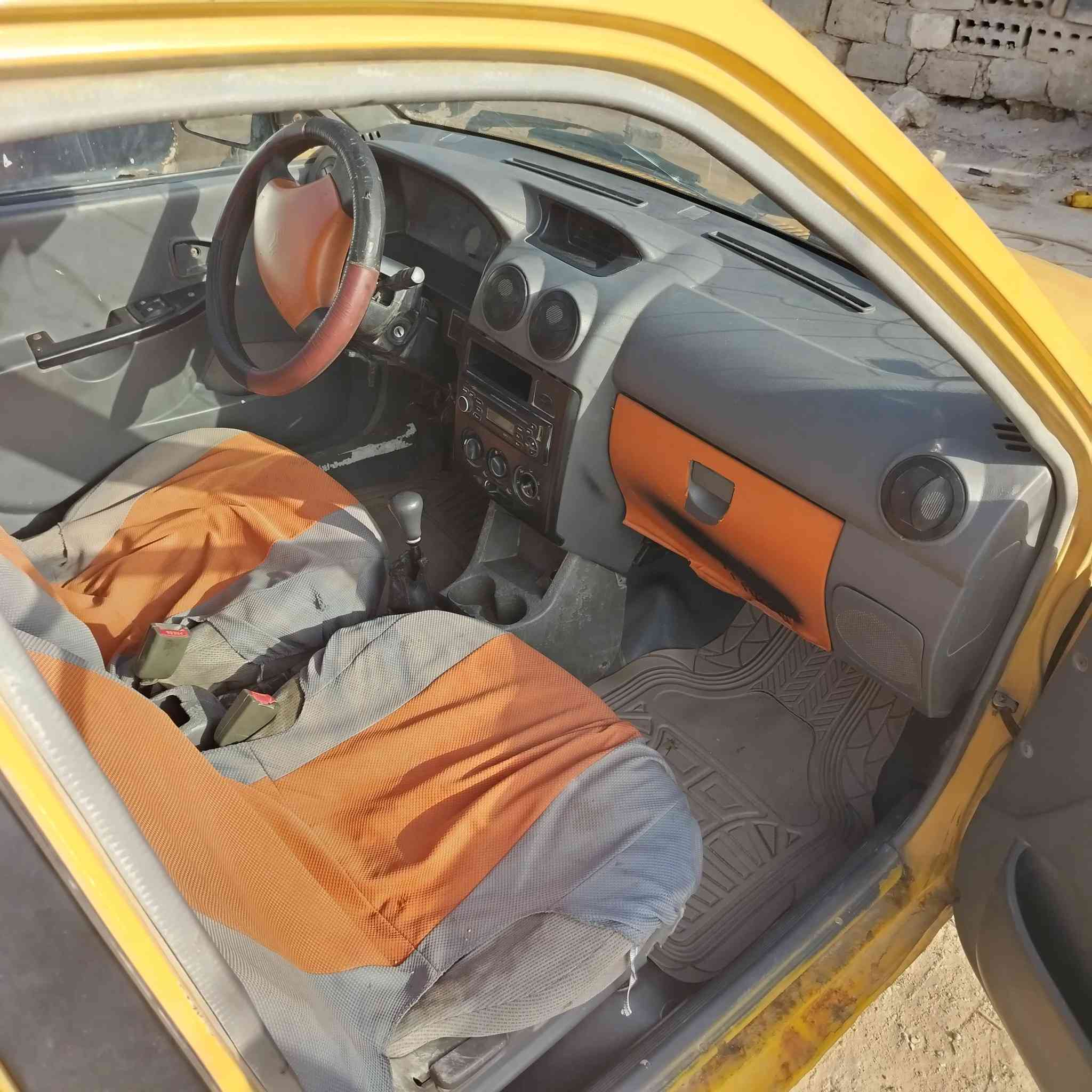 سلام عليكم سيابيه موديل 2012 كير مكينه خير من الله سياره جاهز تخم تاير كهربائي شغاله باتري جديد سلف جديد سياره جاهزه حدايده جديده غرفه نضيفه سياره مال شغل كبل الشارع سعر ١٠ العنوان كربلاء بيع او مروس ***********
